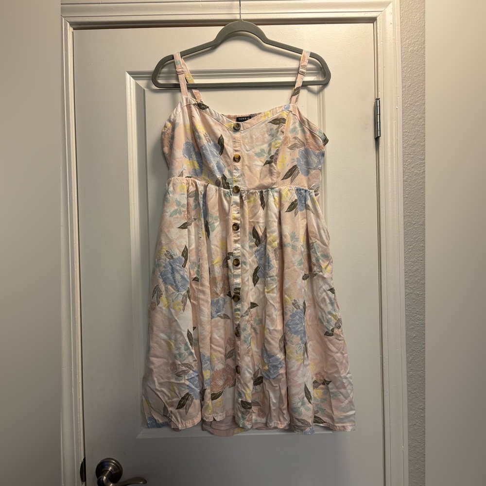 torrid Light Pink Floral Button-Front knee length Sundress Size 1X